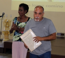 Orlando Nicolás Hernández Jiménez, vicepresidente de la Fundación Nicolás Guillén y Silvia Alderete, presidenta de la filial en Cárdenas