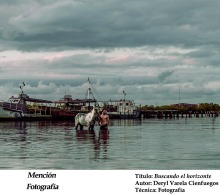 Buscando el horizonte, fotografía de Deryl Varela