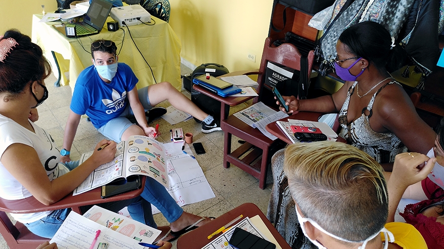 El Lienzo modelo de negocio fue readecuado al contexto comunitario