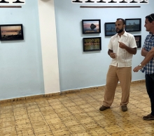 Antonio Nores (izquierda) recordó, entre otros aspectos, lo aportado por el CCRD-Cuba en su formación profesional