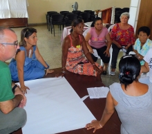 Los participantes se dividieron en tres equipos para establecer las formas de autocuidado a nivel cognitivo, emocional y corporal