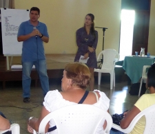 Julio A. Fernández y Lilian Burgos, conferencia sobre Derechos y equidad