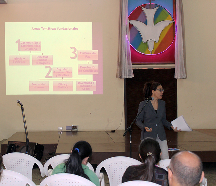 Janettee M. García Cobas, Coordinadora de Proyectos, habla sobre las líneas principales de trabajo del CCRD-C