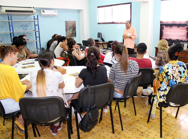 Centro Cultural de Información y Documentación “Rev. Raúl Fernández Ceballos”