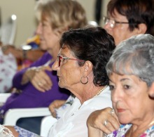 2.-Conferencias-talleres-seminarios-y-eventos-cientificos-sobre-temas-que-ayuden-a-una-longevidad-satisfactoria-tambien-forman-parte-de-las-actividades