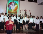 Rita M. García Morris, directora del CCRD-C, lee un pasaje bíblico