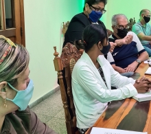 Durante el ejercicio espiritual y de intercesión, al comienzo de la reunión