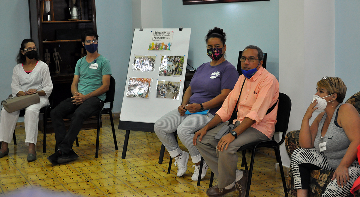 Facilitadores y emprendedores intercambian sobre sus vivencias en tiempos de pandemia
