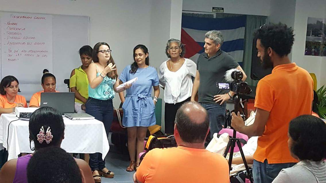 Plenaria sobre las brechas de equidad social