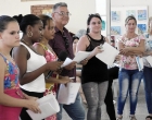 El dueño de Café-Café, Vladimir Madruga, encabeza el debate de uno de los equipos