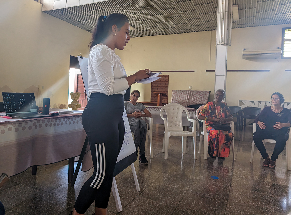 Yelaine Paz, psicóloga del CCRD-Cuba, se refirió a las manifestaciones de violencia más conocidas