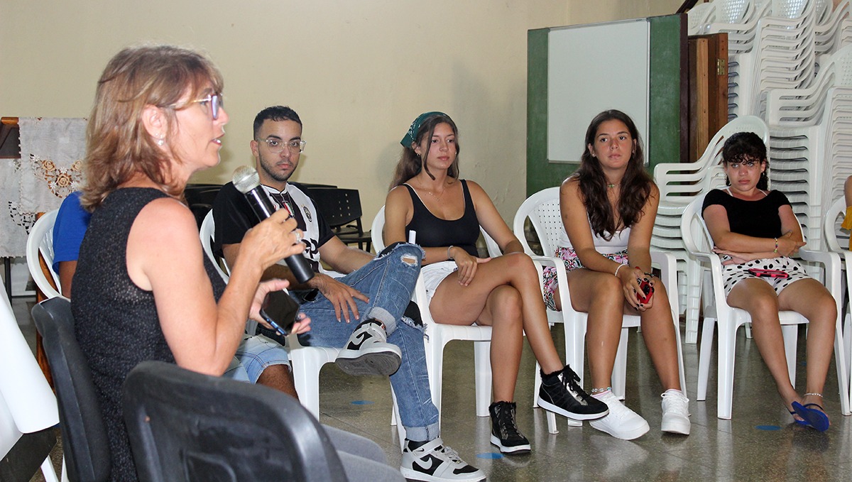 Deyanet-Chaviano-representante-de-la-Mipyme-Miel-Las-Delicias-contagio-la-perseverancia-y-voluntad-que-se-debe-tener-al-emprender