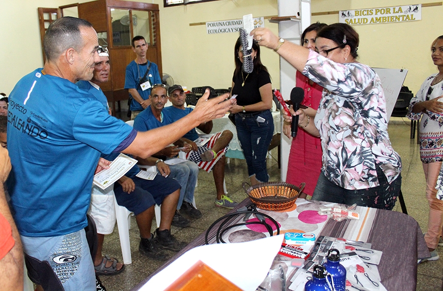La rifa que se hiciera al concluir el evento tuvo una excelente acogida