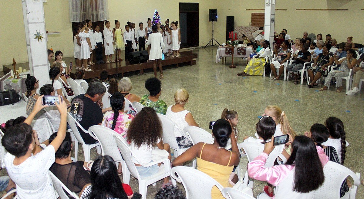 Actividad cultural nocturna en el CCRD-Cuba