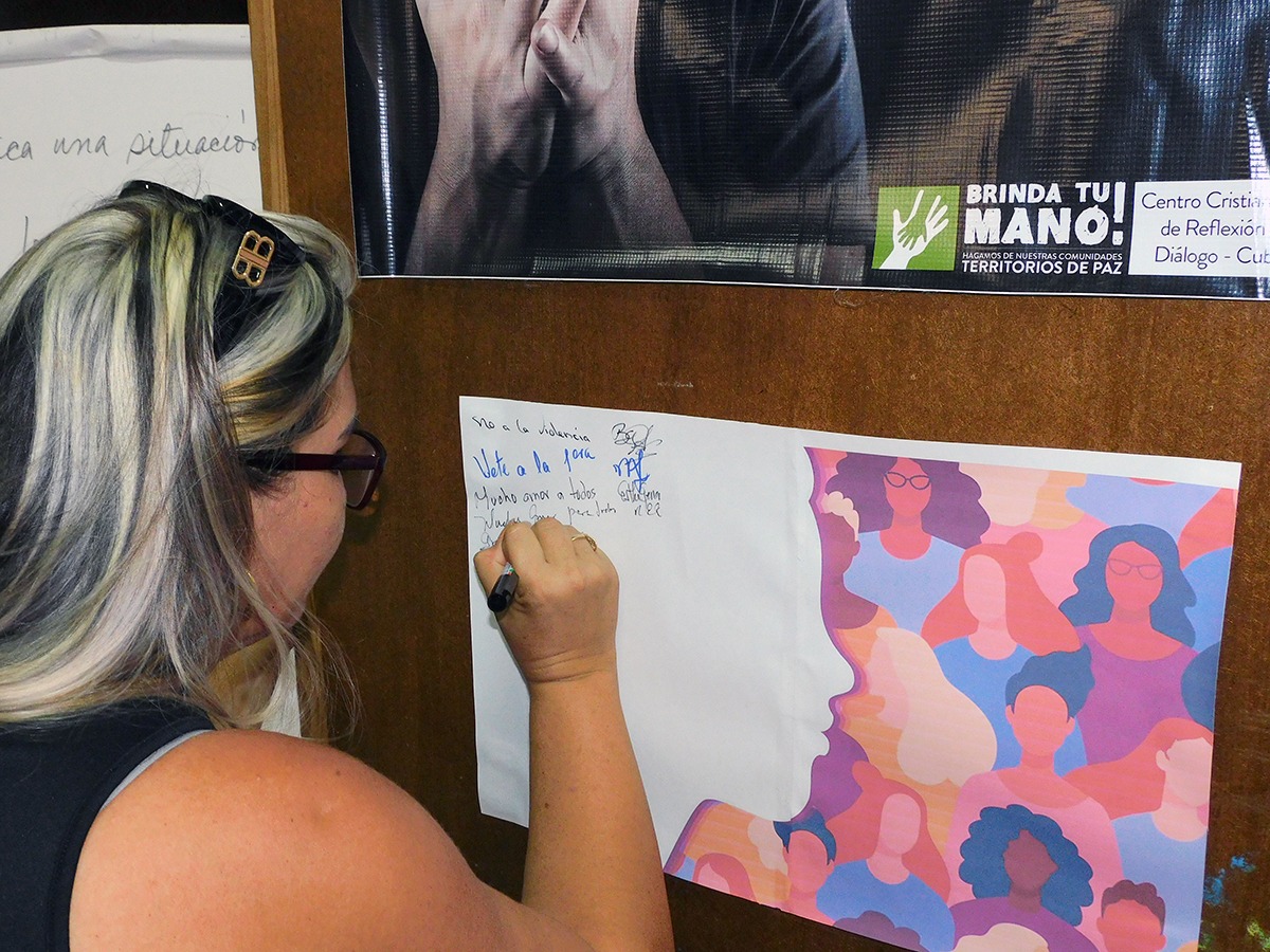 Todas firmaron el cartel que identificó al Encuentro como testimonio de su participación