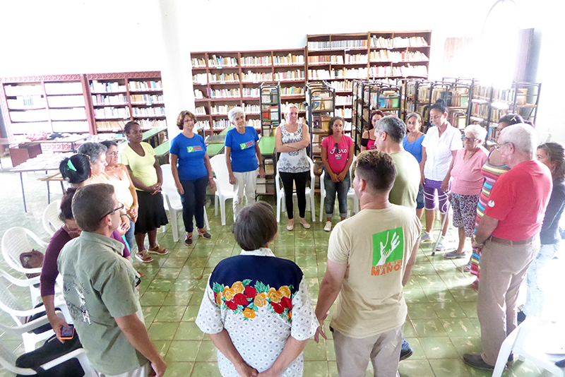 Momento de cierre del taller en Pedro Betancourt
