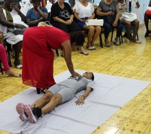 Las prácticas incluyeron reanimación cardiovascular, primeros auxilios en caso de atoramiento, entre otras