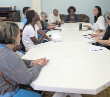 Especialistas del Programa Académico explican la misión y la visión del CCRD-Cuba a los integrantes de la décima edición de la Escuela Nacional de Diakonía
