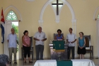 Pastores y pastoras se unen en la bendición final
