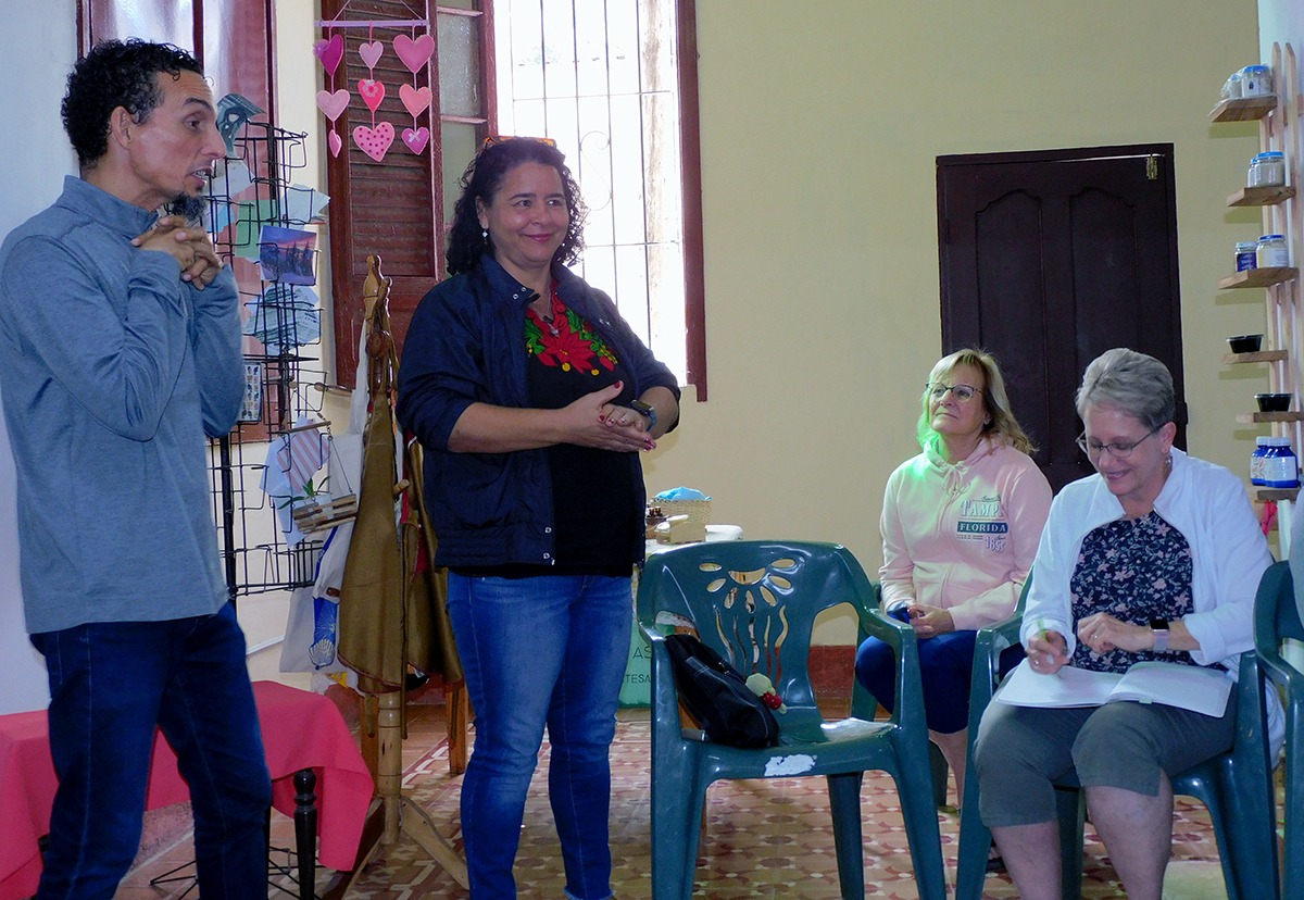 Yenia Pupo, coordinadora del Programa Académico del CCRD-Cuba, habló sobre la incidencia del trabajo que efectúa la institución