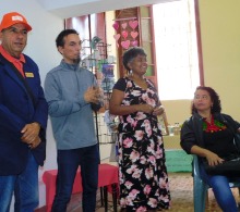 Una representación de la Asociación Cubana de Artesanos Artistas (ACAA) estuvo presente en el intercambio