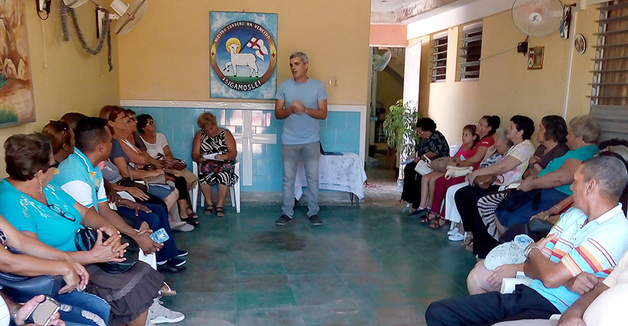 Frank Velázquez, vicecoordinador de la Pastoral para la Reflexión y el Diálogo fue uno de los facilitadores del taller