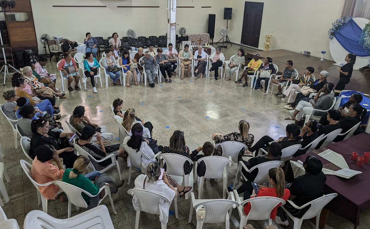 El intercambio y el debate entre los especialistas de salud y los participantes también formó parte del evento