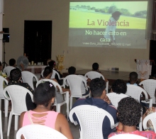 Los audiovisuales fueron una excelente motivación para incitar el debate