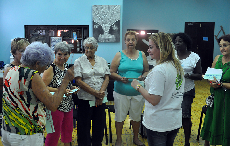 Actividad del Club de los 120 años, en el CCRD-C