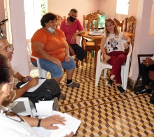 Encuentro con líderes comunitarios en localidad Carlos Rojas