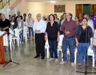 Trabajadores cantan himnos navideños