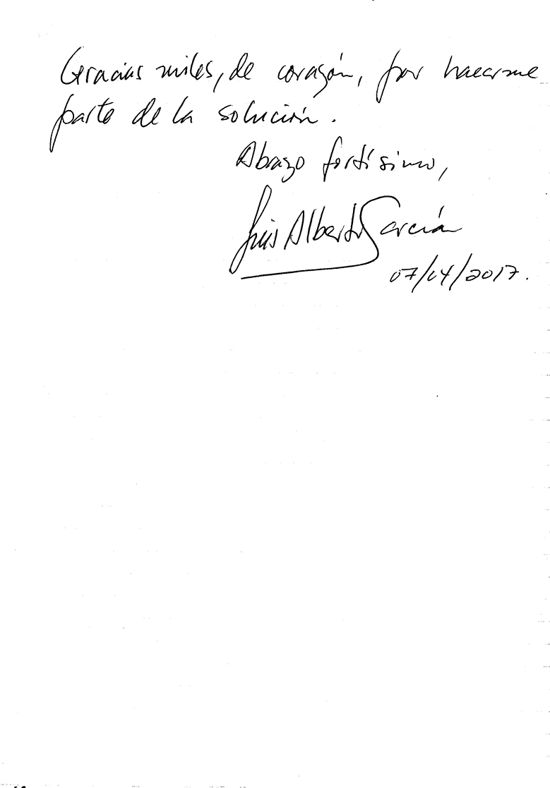 Firma de Luis A. García en el Libro de Visitantes del CCRD-C