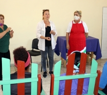 Durante el taller para personas sordas e hipoacúsicas, habló sobre sus iniciativas en los procesos de conservación de alimentos y elaboración de bebidas