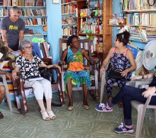 Durante un taller basado en el enfoque de género, en una de las comunidades matanceras en que laboramos