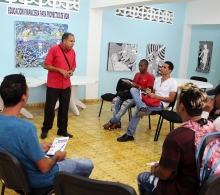 Capacitación y asesoramiento a emprendedores es parte de nuestras líneas del trabajo comunitario