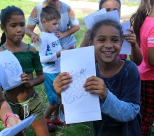 Hacia el final de esa mañana se compartió con los infantes algunos dibujos que colorearán en sus ratos de ocio