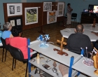 Público asistente a la exposición durante la proyección del audiovisual