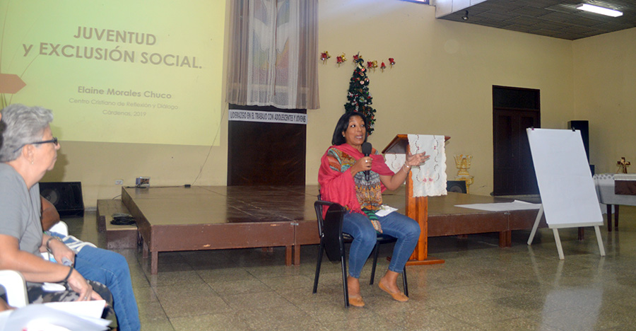 El tema tratado por la Dra. C Elaine Morales creó gran espectativa
