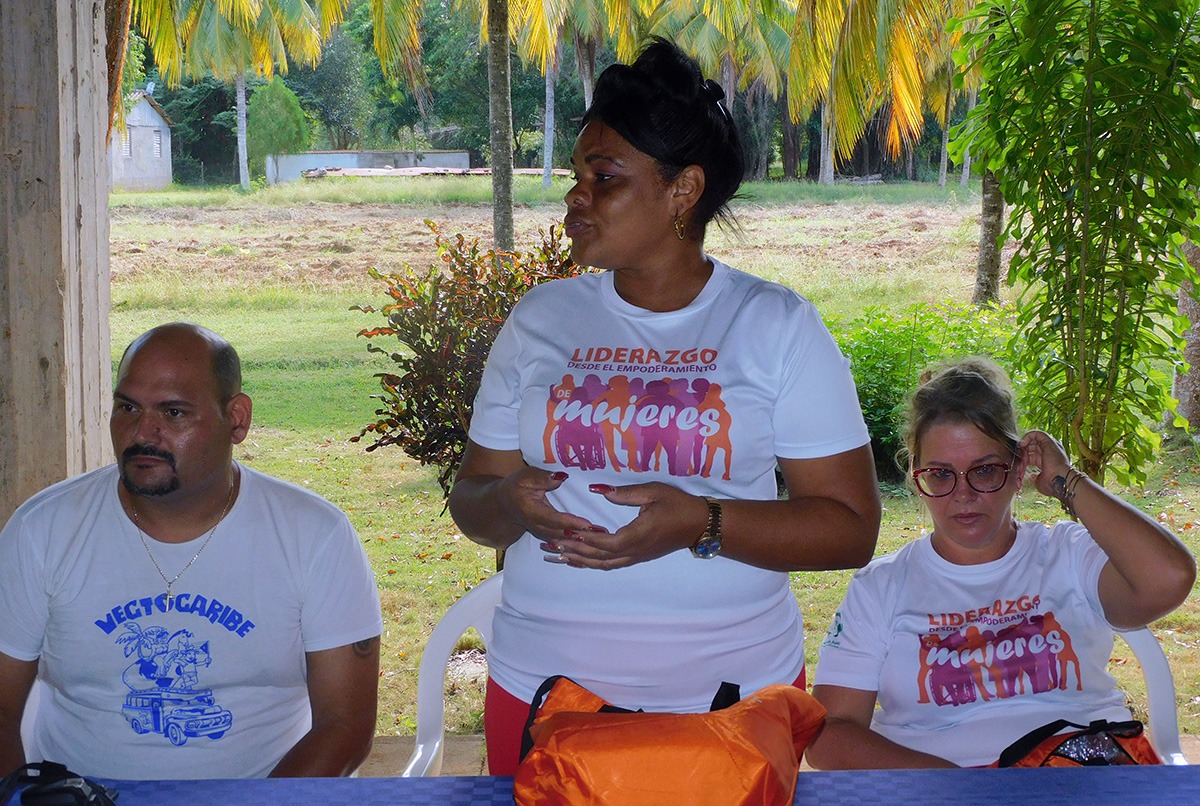 Mujeres líderes de proyectos comentan sobre sus experiencias