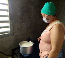 En la finca El Retiro se prepara la leche para beneficiarios de El Castillito