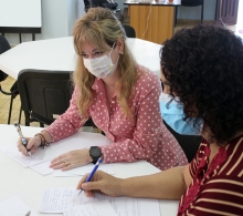 Durante el intercambio, uno de los aspectos más debatidos fue las dinámicas con niños(as), adolescentes y sus familias