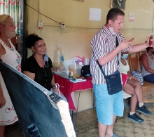 Joven músico resume lo acontecido en el encuentro a ritmo de rap