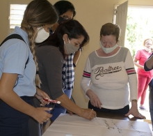 Jóvenes y educadores sensibilizados con la formación ecológica