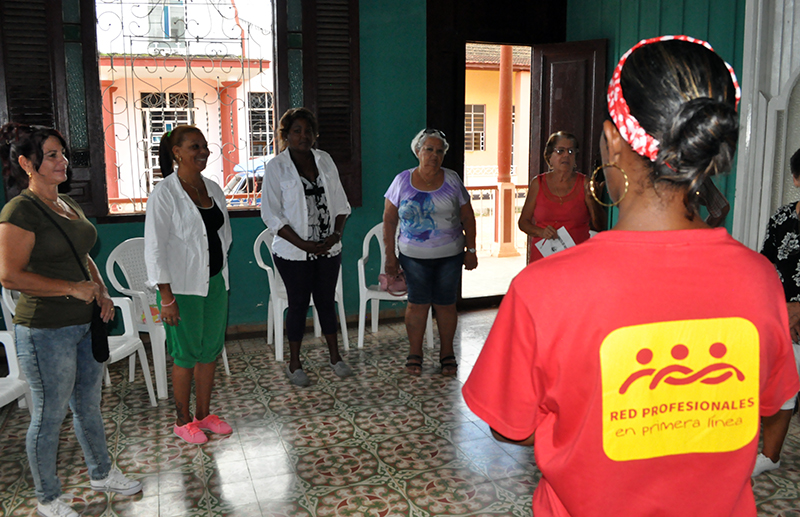 Profesionales en la comunidad Los Palos, Mayabeque