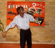 El-joven-cantante-Yossiel-integrante-del-proyecto-Grandes-Ilusiones-gano-la-ovacion-del-publico-por-su-interpretacion