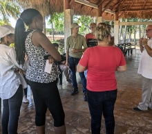 Conversatorio entre especialistas y participantes sobre la agroecología