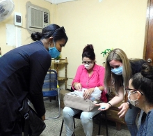 Encuentro con grupo de mujeres emprendedoras en Jaguey Grande