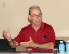 Premio Nacional de Ciencias Sociales, Juan Valdés Paz durante su exposición