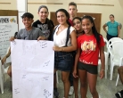 Durante le taller de sexualidad. Al fondo, Maidenis Aguerreberre Ramos, psicóloga