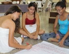 3.-Adolescentes-en-trabajo-grupal